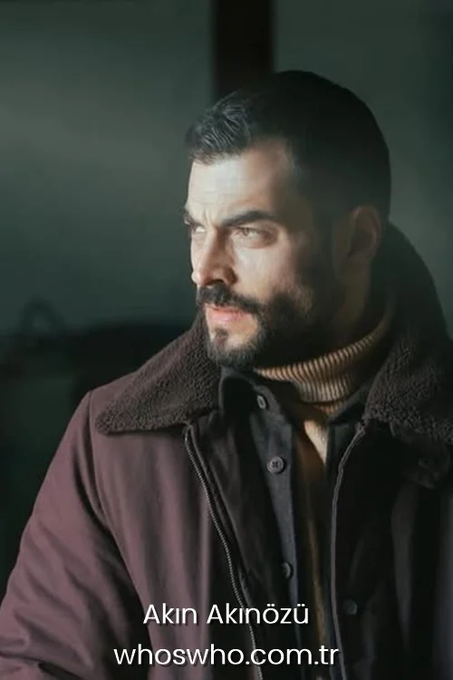Biography profile photo of Akın Akınözü, exploring their age, birthplace, and career history. 