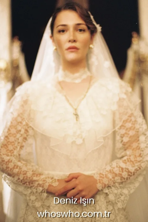 Biography profile photo of Deniz Işın, exploring their age, birthplace, and career history. 