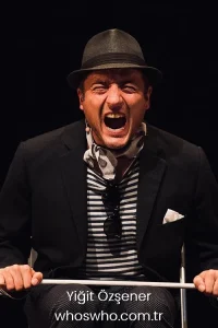 Yiğit Özşener