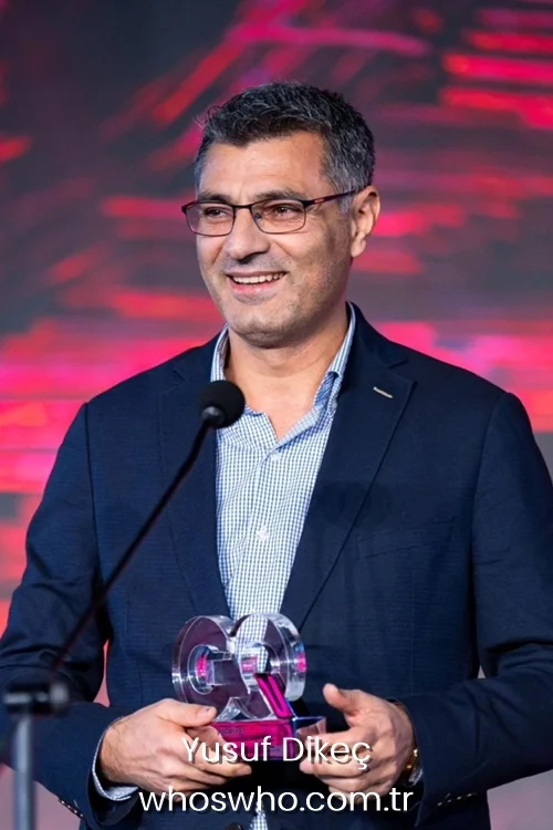 Biography profile photo of Yusuf Dikec, exploring their age, birthplace, and career history. 