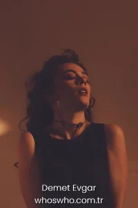 Demet Evgar